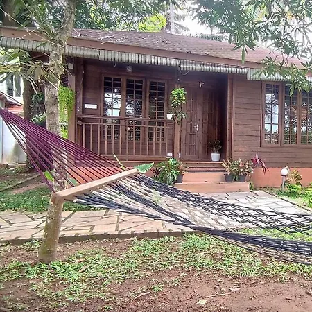 Greenchromide Homestays Mundrothuruth Exterior photo
