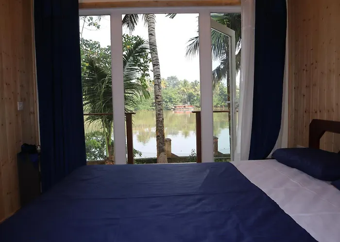Greenchromide Homestays