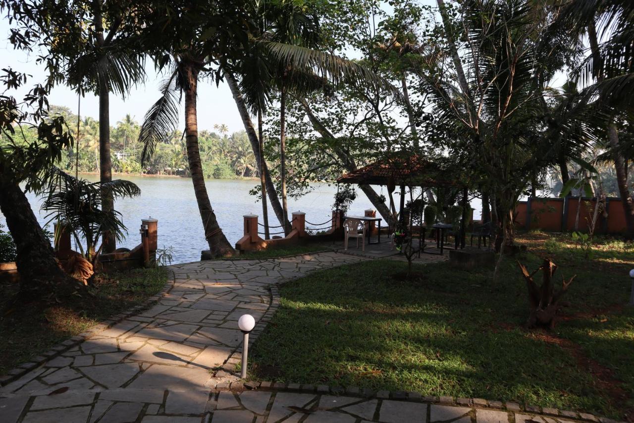 Homestay Greenchromide Mundrothuruth